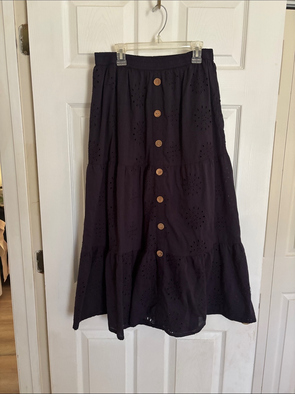 Button-Front Eyelet Tiered Midi Skirt - Navy